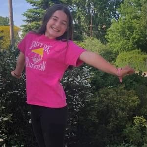 Meet your Posher, Angela